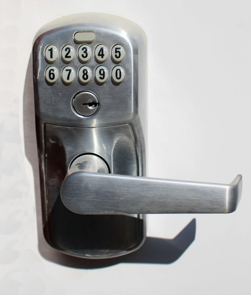lock 1929089 1920 873x1024 - Remote Door Lock